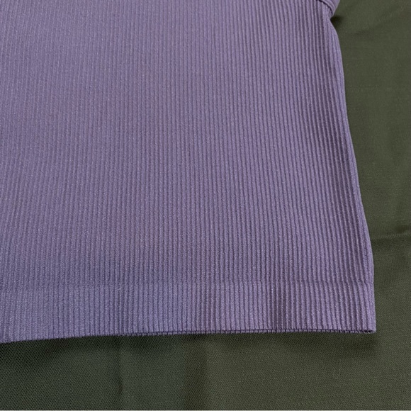 Aritzia Seamless Purple Tank S/XS - Picture 3 of 6